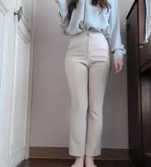 예전에 블랙 구매하고 너무 좋아서 이번엔 베이지 구매했어요! 키가 작아 바지 구매할 
