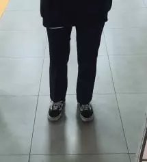 핏도 딱 좋고 길이도 맘에 들어요!! 평소에 슬랙스 살때마다 실패했는데 밑위 길이가 길