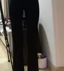 블랙하고 베이지 샀어요  무난하고 잘 입을거 같아요  둘다 예뻐요~ 기장은 길게 입고 