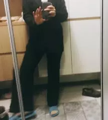 바지 66사이즈 입는데
