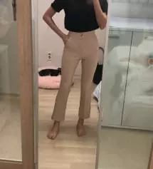 이건 ㅠㅠㅠㅠ제인생바지에요ㅠㅠㅠㅠㅠ 부디 다른 바지 다른 색상 다른기장들도 xxs추