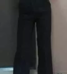 일단 다리 라인을 너무 예쁘게 잡아주고 엉덩이라인이랑 허리라인까지 챡 감기는 느낌이