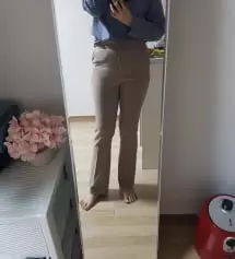 생각한 것보다 색상이 밝았어요! 기장이 길어서 편안하네요 깔별로 3개 쟁였습니다! 