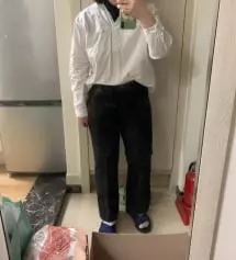 아니 바지 촉감?이 진짜 신기해요 
