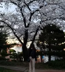 베이지 사고 너무 좋아서 블랙으로 주문했는데 둘다 xs인데 사이즈가 조금 다르네요ㅠㅠ