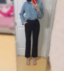 조금 짧은게 더 이쁠거 같아서 165 짜리를 샀는데 다리가 좀 긴편이라 발목이 다 들어나