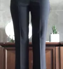 배송은 많이 느렸지만 옷은 맘에 들어서 다행이에요:)
