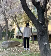 인터넷에서 바지사는건 불안해서 안사고 있다가 슬랙스가 필요해서 딱 핏좋은 옷을 발견