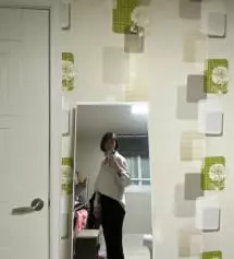 다리엄청길어보여요! 청바지입을땐 못느꼈는데 이 바지는 뒷주머니가 없어서 그런가 허