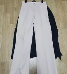 색상은 화면과 동일합니다:) 
