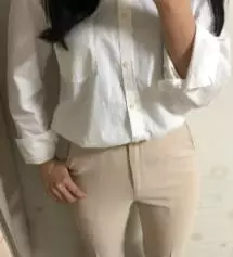 검정색 사서 입어보았는데 너무 스판도 짱짱하고 편하고 예뻐서 베이지색도 구입했어요