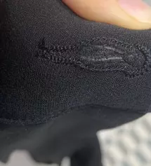 바지 잘 받았습니다~ 사이즈도 잘 맞고 아직 입고 나가보진 않았지만 잘 늘어나고 편한