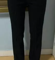 재질이 보풀이 많이나고 오래입지는 못할 것 같지만 핏이 너무 이뻐서 해지면 다시 사려