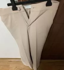 우와 진짜 말그대로 너무 편해요!!!! 허리도 잘 잡아주고 허벅지도 잘 잡아주네요 ㅎㅎ