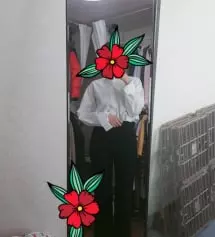 슬랙스는 발목을 완전히 덮는 기장으로 구매하고 싶었는데 이 제품이 제가 원하던 핏이