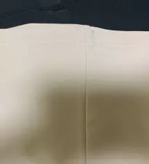 제가 24인치라 슬랙스를 사면 거의 허리를 줄여야했어요. 근데 수선하게 되면 처음의 그