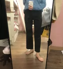 일단 엄청엄청 편합니다! 입어보고 깜짝쓰... 모찌모찌해서 한 사이즈 작은 걸로 사도 