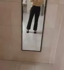 처음에 기장 145로 했었는데 150도 괜찮을것 같아서 150으로 바꿨어요! 150으로 입으니