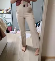 베이지가 젤이뻐요 원래 밝은색 살쪄보여서 부담스러웠는데 이바지는 라인도 잘살려주고