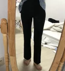 입고 박수쳤어요 너무 편한데 핏도 너무 예뻐요 몇년간 바지사고 만족한 적이 없었는데