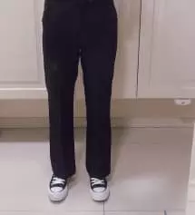 속밴딩있어서 아주아주 편해요 스판이라 전체적으로 몸매잡아주고 하이웨스트라 다리도