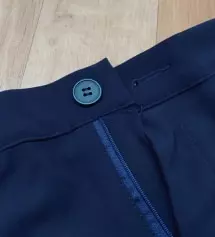 역시 기대한만큼 만족도 크네요 허벅지가 두꺼운 편이라 허리에 옷을 맞추면 잘안맞는 