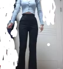 배송 완존완전 빨라요 입금하고 하루?이틀만에 왔슴 허리가 얇은 편이라 타브랜드 바지