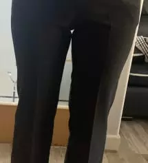 바지 너무 편해요ㅠㅠㅠ 허벅지랑 허리, 배까지 스판이라 잘 늘어나서 진짜 너무 편해요