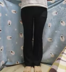 키158에 몸무게53키로예요 골반이 좁기도 하고 타이트하게 입고싶기도 해서 s를 샀는데