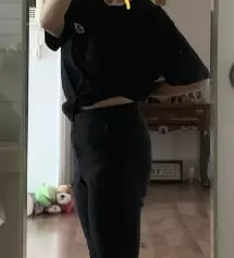 고딩때 3년간 30키로 쪘다가 2년만에 드디어 거의 다 빼고 처음으로 산 바지에요!!!!!하