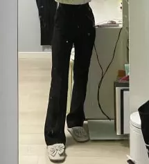 핏이 너무 예뻐요 일부로 길게 입으려고 170버전으로 구매했는데 만족스러워요 찰랑 찰