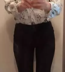 3월 말에 시켰으나 4월 중순쯤에 받았어요
