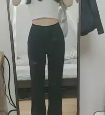 여러분 이 슬랙스는 꼭 사야해요ㅠㅠㅠㅠ 인기가 많은데는 이유가 있습니당! 허리쪽 핏