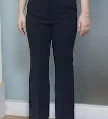 그동안 통이 큰 슬랙스는 핏이 애매해서 사야하나 말아야 하나 고민했는데 고고싱 슬랙