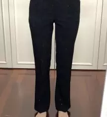 예전에 L로 오리지널 샀었는데 커서 허리줄이고 다녔지만 옷 정말 잘 입구다녔어요 근데