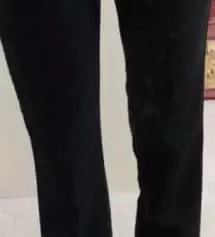 다른 쇼핑몰에서 s를 사도 항상 허리가 커서 벨트를 하거나 골반에 걸쳐서 입는 느낌이