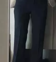 허리가 좀 크긴 하지만 셔츠 넣어서 입을 거라서 괜찮아요
