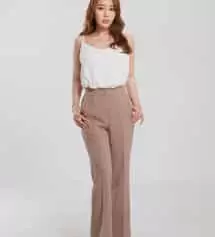 칼라가너무이뻐요 촬영할때입었는데 너무 예뻐서 바지만도찍고싶었어요 편해서 평소에 