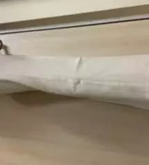 너무 이뻐요 색감 촉감 핏 길이 다 완성입니다 ㅋㅋㅋ입은거 보고 룸메가 본인것도 주문