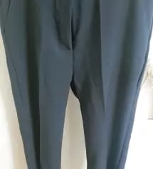 친구한테 슬랙스 추천받고 구매했는데 진짜 좋아요! 온라인으로는 바지를 잘 구매하지 