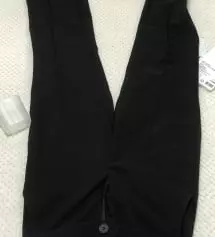 엄청나게 쫀쫀해요 항상 허리큰바지여서 줄이느라 애먹었는데ㅜ 너무 좋아요 ㅎㅎ
