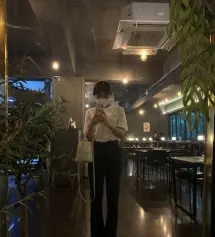 긴데 좋아요 ㅎㅎ 다리 길어보이고!! 하나 더 시킨게 잘못와서 ㅠㅠ 그거빼곤 좋네요
