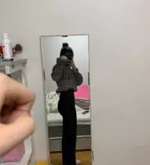 찐으로 밴딩이 허리를 이쁘게 감싸줘서 허리랑 골반이 진짜 이쁘게 보여요 ㅠㅠㅠ어떤 