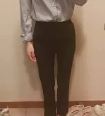 진짜 적극 추천입니다!! 제가 허리가 23인치라 백화점 몇군데를 돌아다녀도 맞는 슬랙스