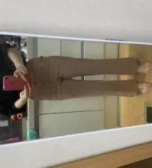 -장점 : 핑크색 슬랙스를 사고 싶었지만 이제 가을이오니 브릭핑크를 골라봤는데 딱 생