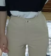 제 허리가 22.8인치라 백화점이랑 옷가게를 아무리 돌아도 사이즈에 맞는 바지를 찾을 