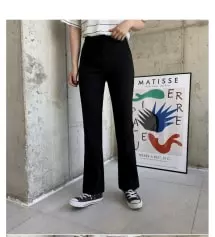 평소에 슬랙스를 사러가서 입어보면 항상 허리는 커서 흘러 내리고 골반에선 잘 안들어