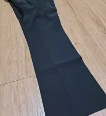 엄마 사 드렸는데 키가 작으셔서 걱정했는데 자연스럽게 떨어지는 핏감에 너무 마음에 