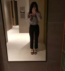 진짜 쫀쫀하고 너무 젛아요ㅠㅠㅠ 고고싱에서 산 바지중에 최고였어요ㅠㅠ 
