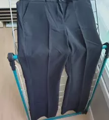 77하비인데 잘맞아요 167에 길이도 복숭아뼈 아래로 길이도 좋고 냄새가 나서 빨아입어